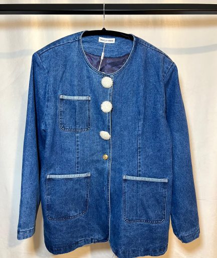 JACHETA JEANS CU NASTURI PERLA